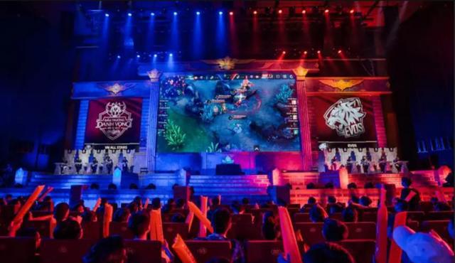 足球场创造 足球场创造