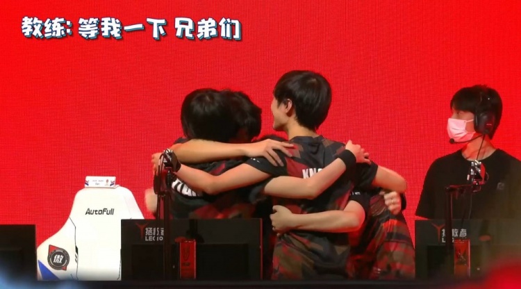 引发了一场 引发了一场