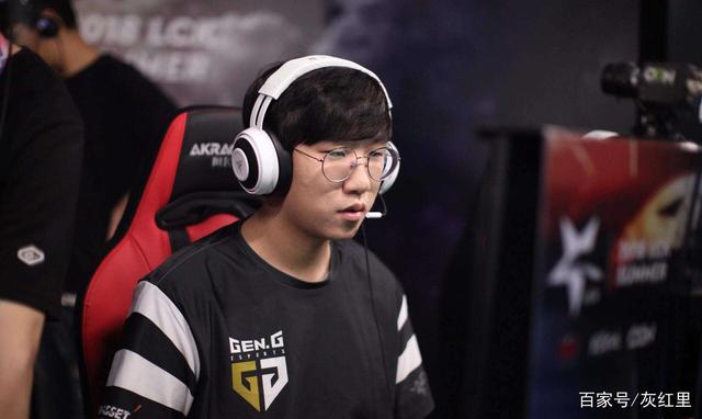 和媒体的目 和媒体的目